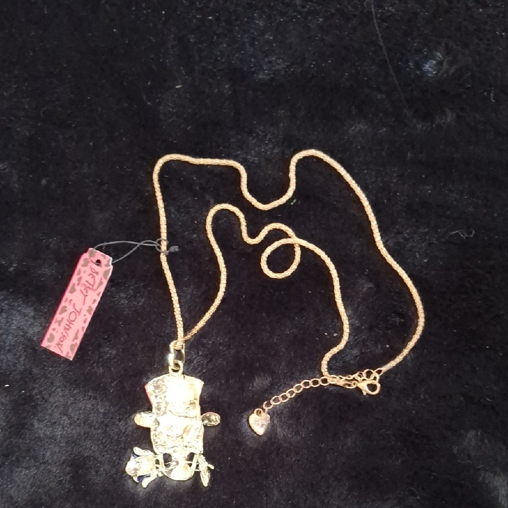 Gold Skull Pendant Necklace with Red Hat - Picture 3 of 3